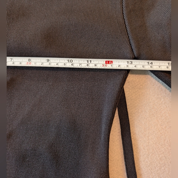 Black Ribbed Knit Backless Alt Fashion Long Sleeve Edgy Goth Sweater Top Size S - Picture 11 of 12